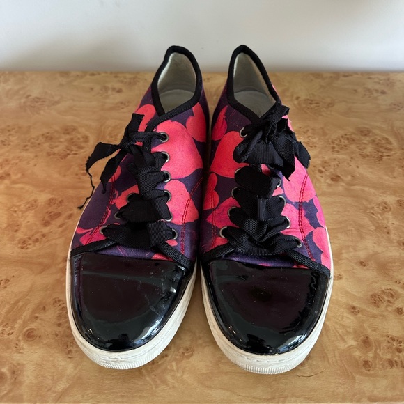 Lanvin Shoes - Lanvin Pink and Black Low-Top Sneakers with Bold Contrast